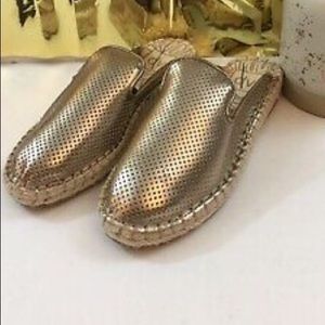 NWT sz6.5 DV awesome 😎 gold espadrille slides